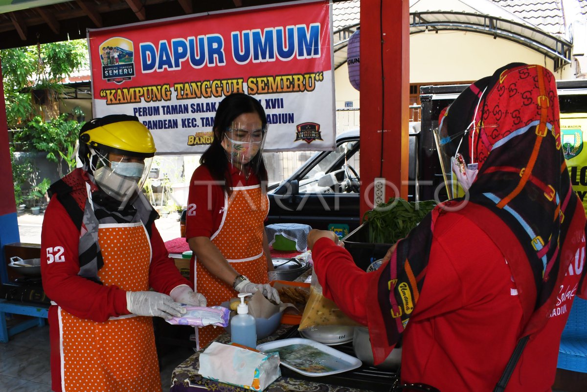 Dapur Umum Untuk Warga Isoman Di Madiun Antara Foto 6948