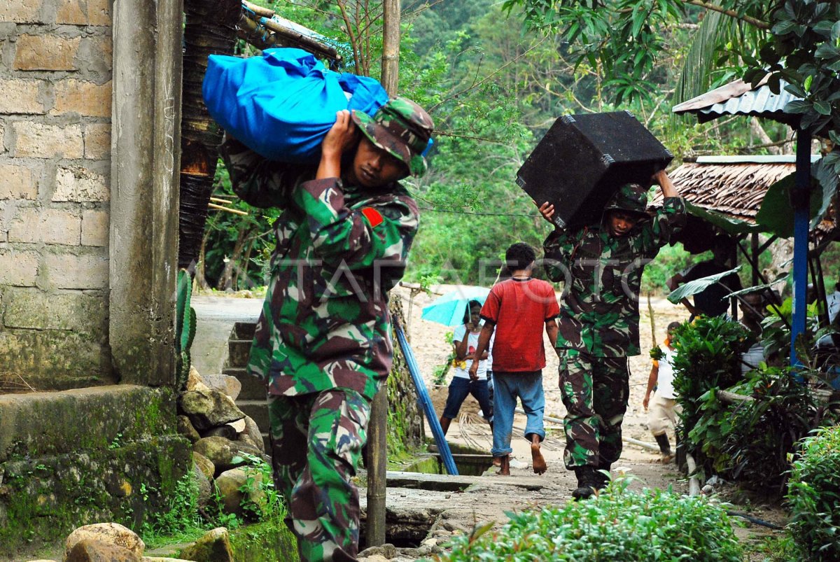 Pemuda Jazirah Leihitu Bantu Pengungsi Hunuth