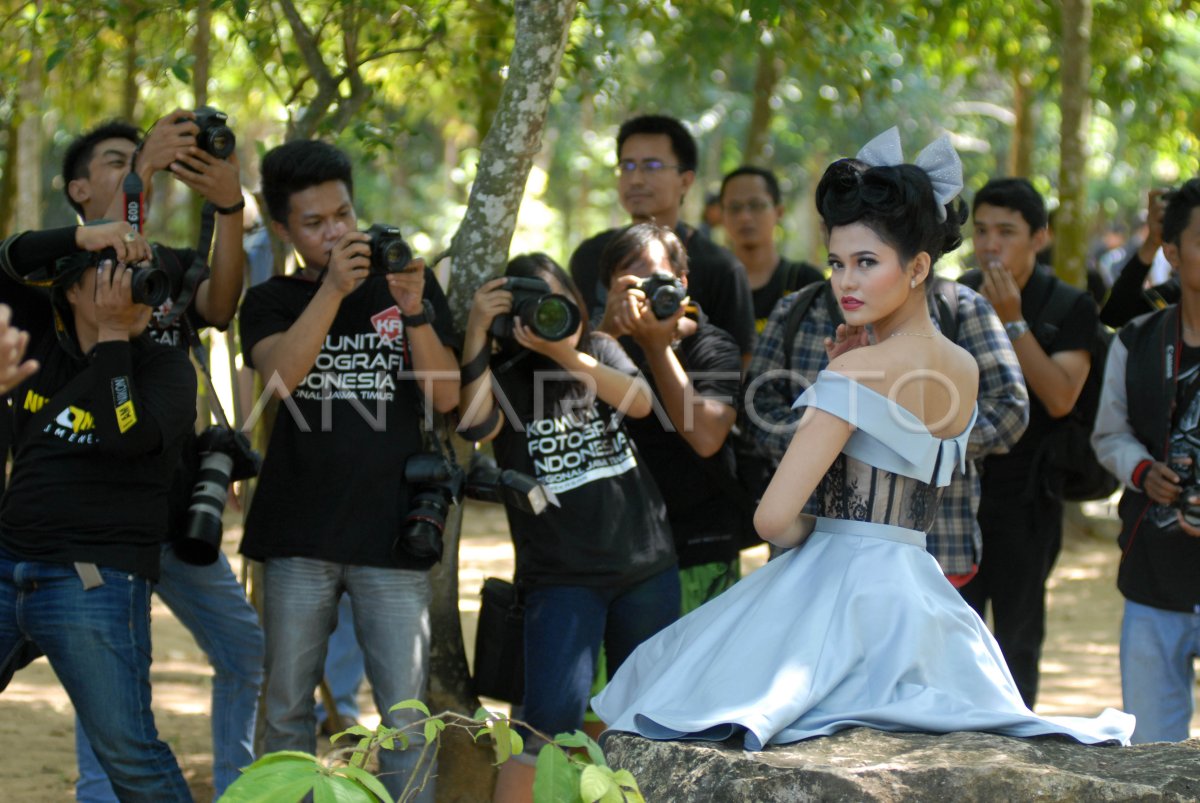 MEMOTRET MODEL | ANTARA Foto