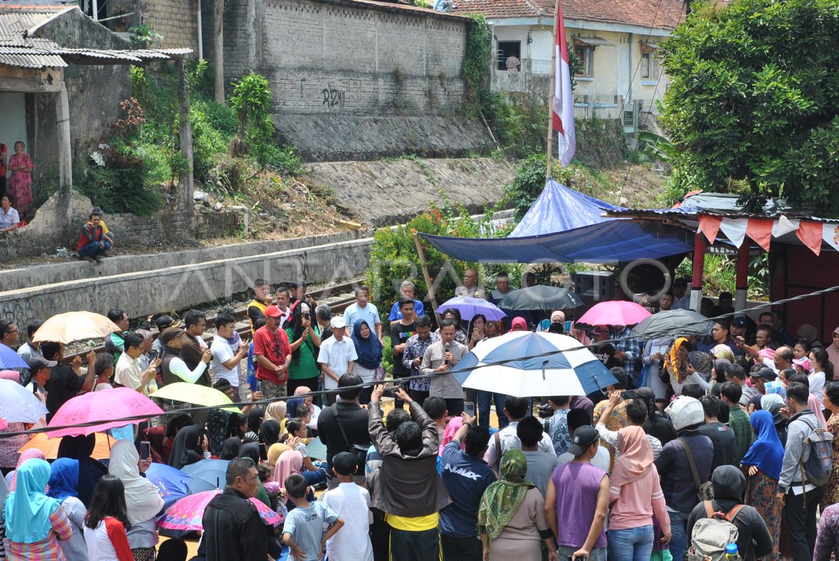 Rencana Relokasi Warga Terdampak Jalur Ganda Kereta Api Antara Foto