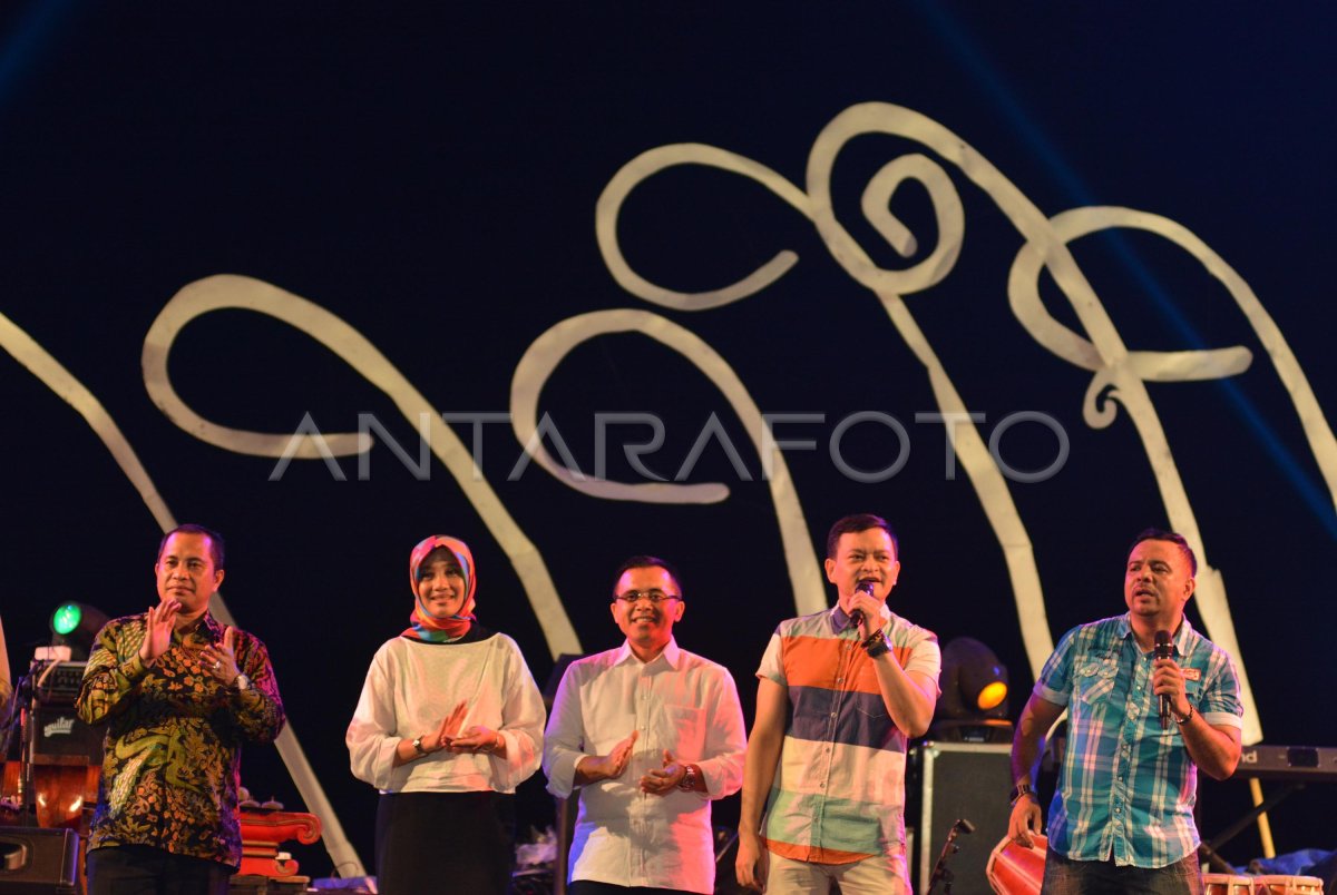 Jazz Pantai Antara Foto