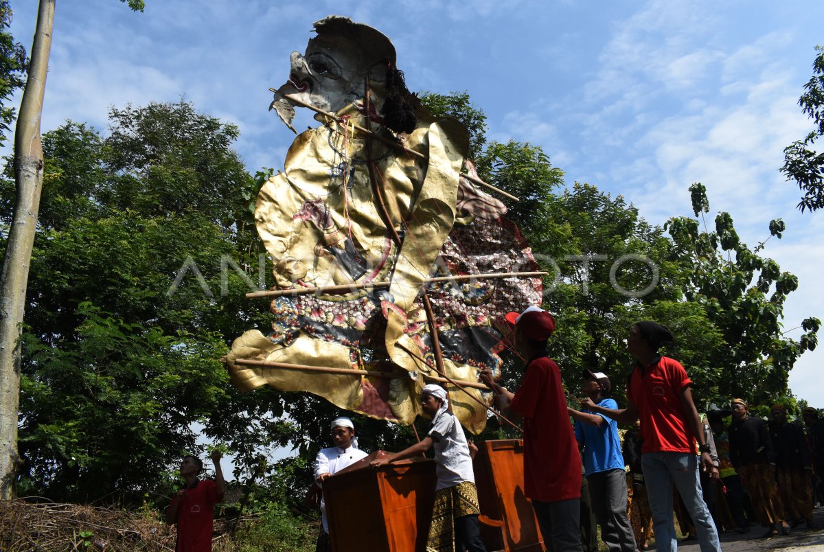 Kirab Budaya Antara Foto