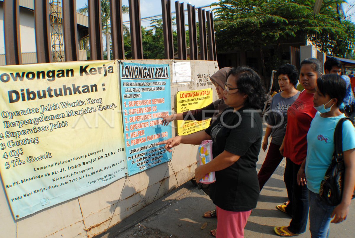 PENCARI KERJA | ANTARA Foto