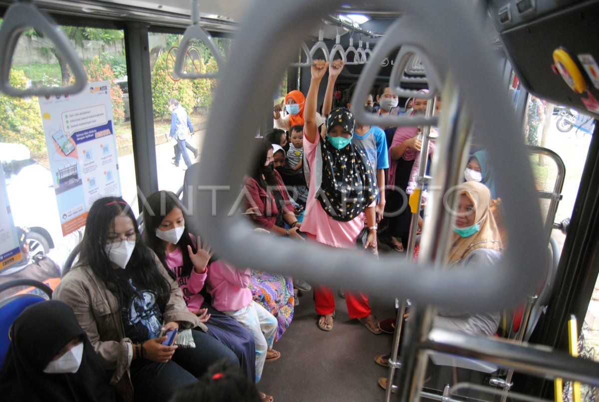 PENAMBAHAN KORIDOR BARU BISKITA TRANSPAKUAN BOGOR | ANTARA Foto