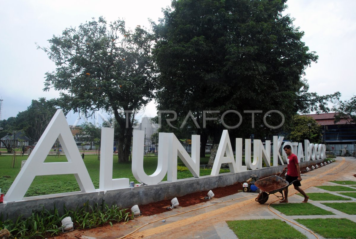 Pembangunan Alun Alun Kota Bogor Antara Foto