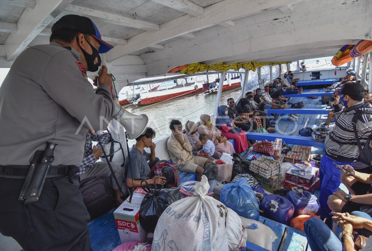 Kunjungan Wisatawan Ke Tiga Gili Antara Foto