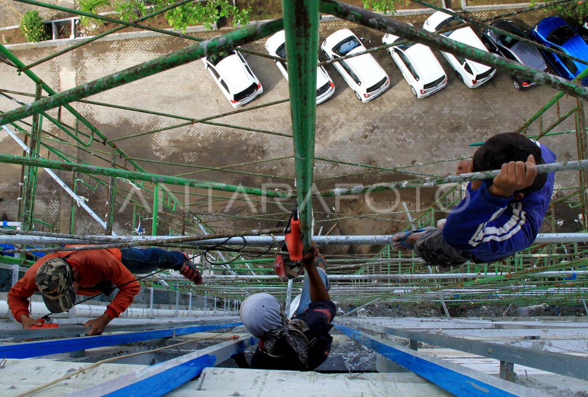 KESELAMATAN KERJA | ANTARA Foto