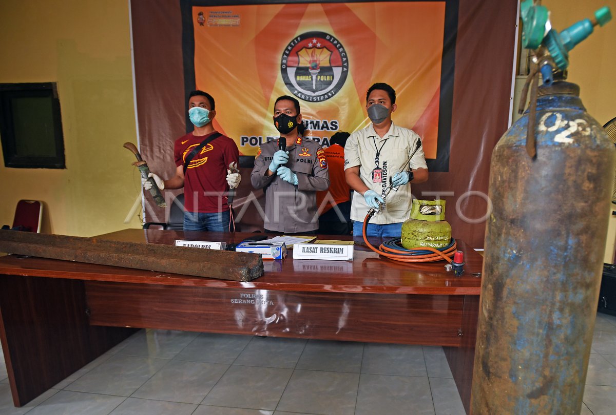 KASUS PENCURIAN REL KERETA API