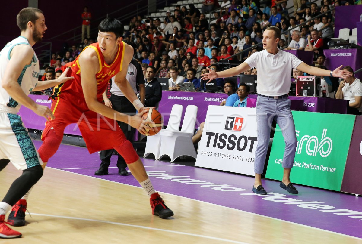 KUALIFIKASI BASKET PUTRA KAZAKHSTAN VS CINA | ANTARA Foto