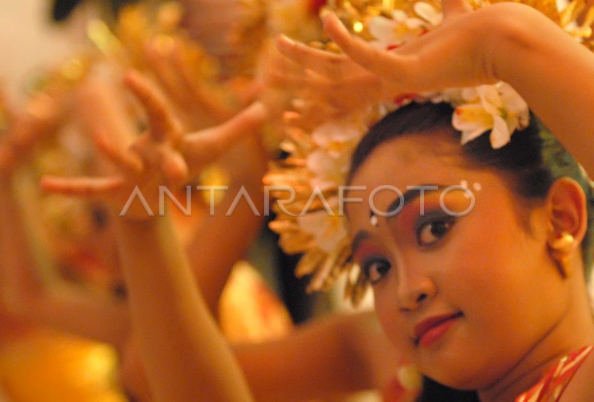 Lembaga Kesenian Bali Saraswati