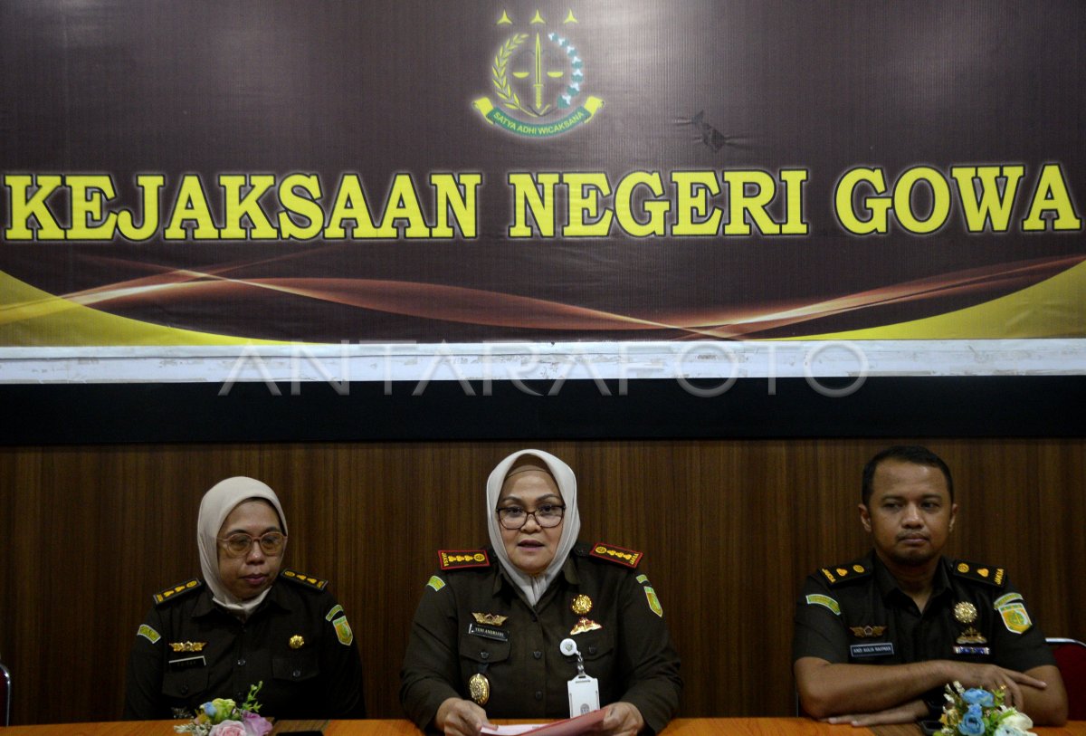 Penahanan tersangka korupsi dana BOS di Gowa