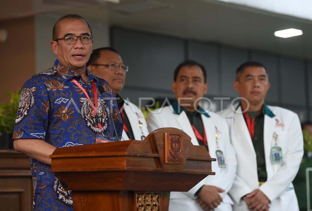 Pemeriksaan Kesehatan Pasangan Anies - Muhaimin | ANTARA Foto