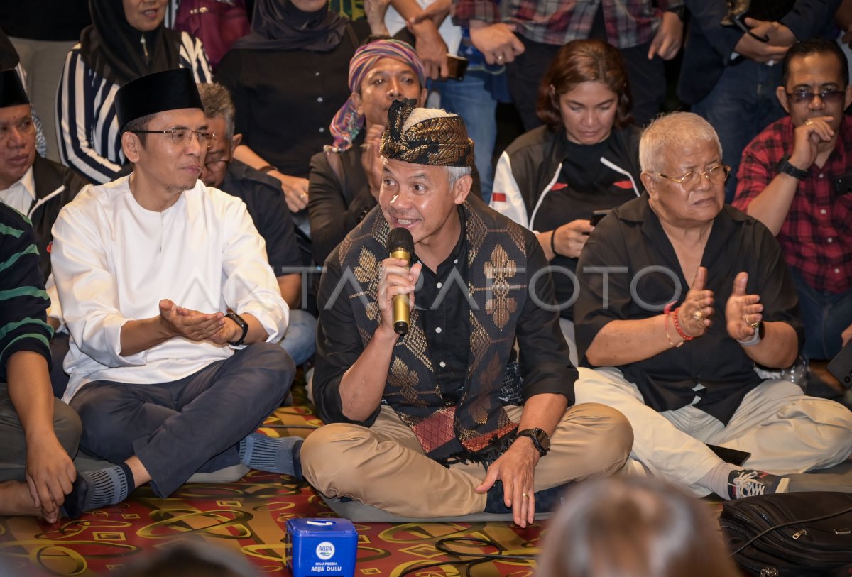 Ganjar Pranowo Nongkrong Bareng Milenial Lombok Antara Foto