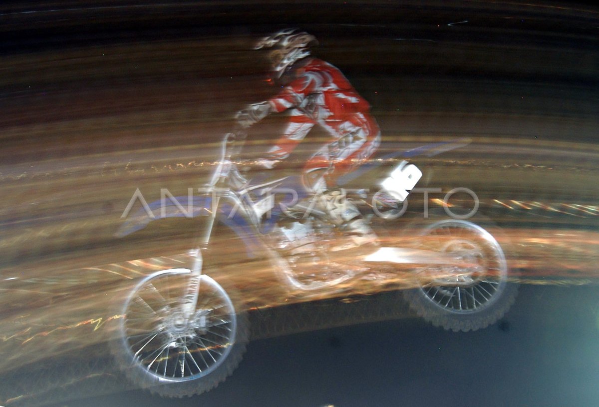 MOTOR CROSS