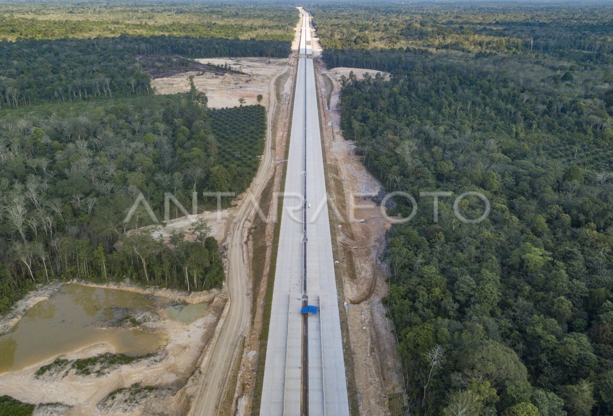 Progres Pembangunan Tol Bayung Lencir-Tempino | ANTARA Foto