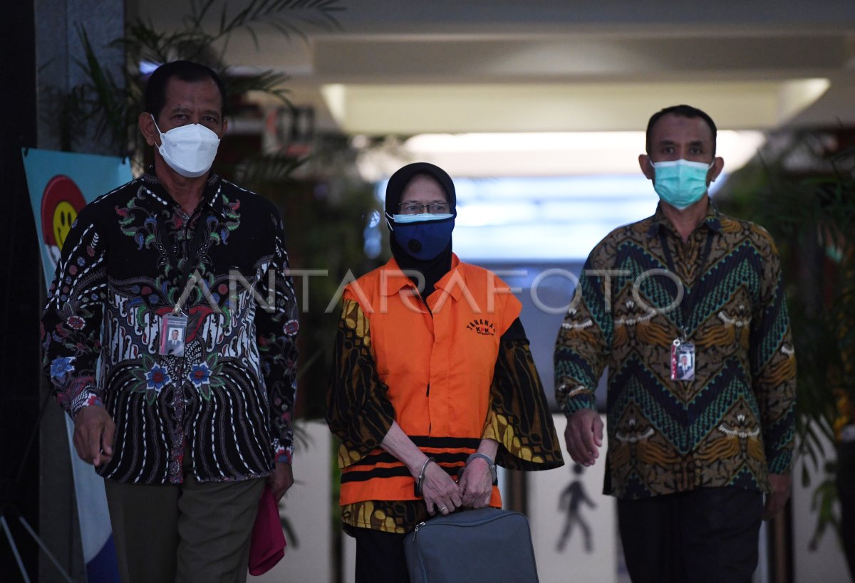 Tahanan Baru Kasus Dugaan Korupsi Jasa Tirta Ii Antara Foto