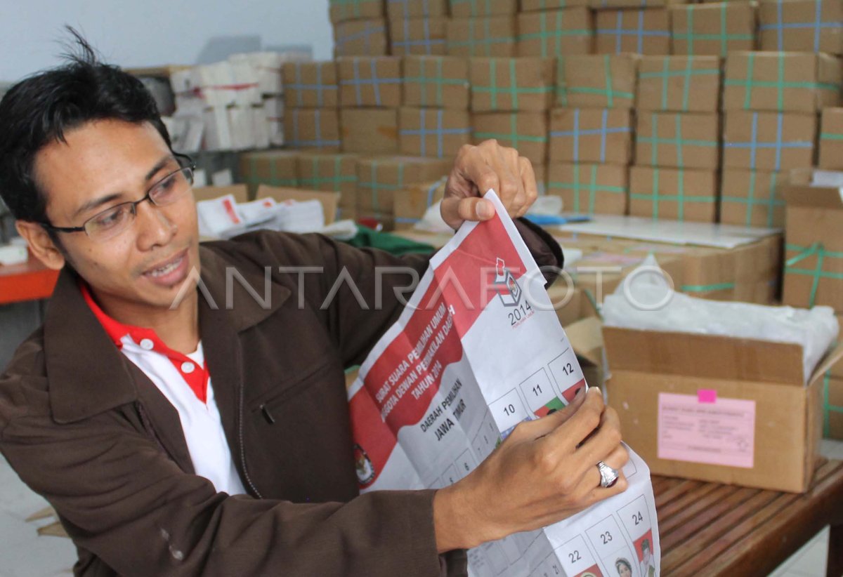 SURAT SUARA RUSAK | ANTARA Foto