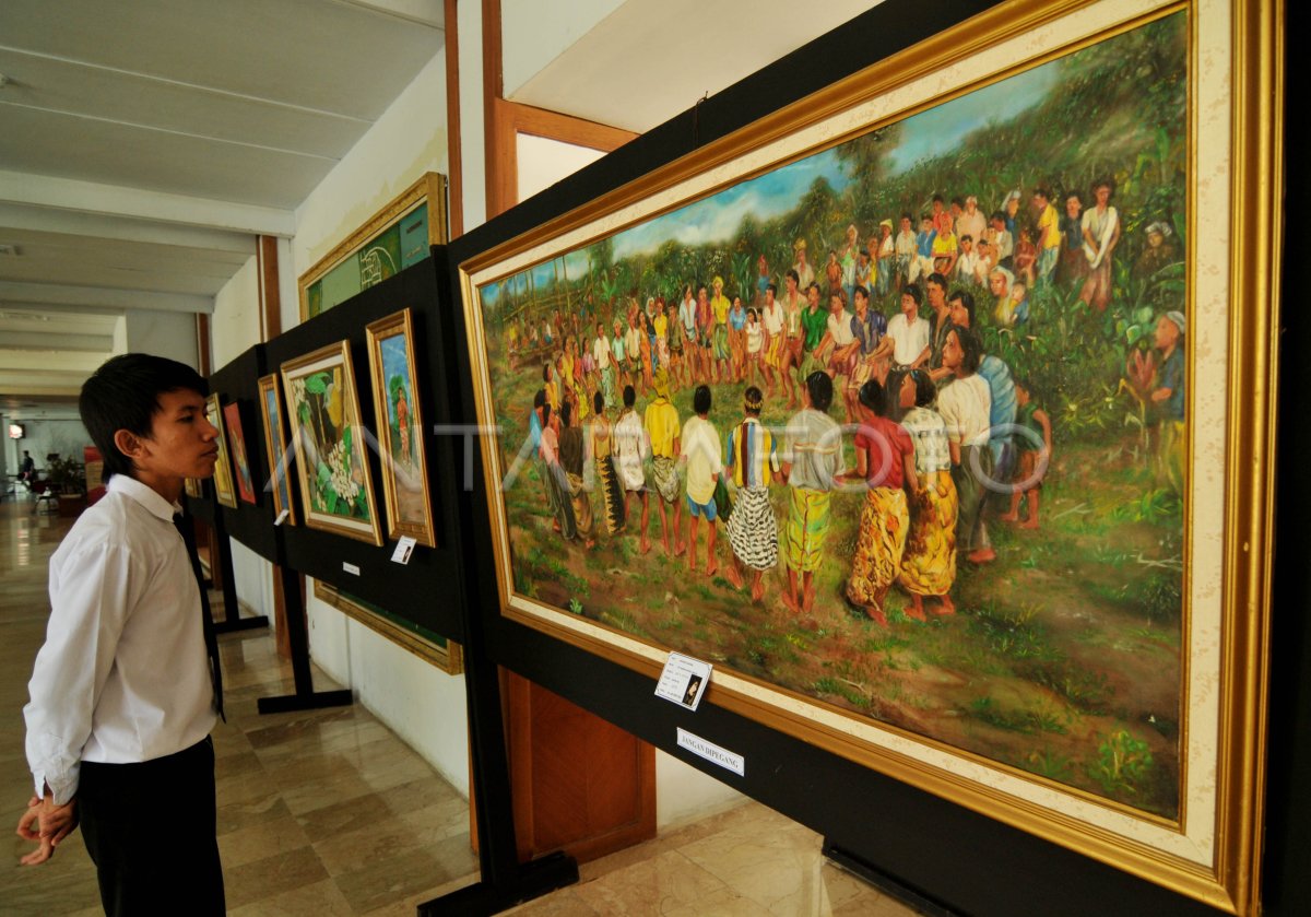 CELEBES ART PAINTING ANTARA Foto