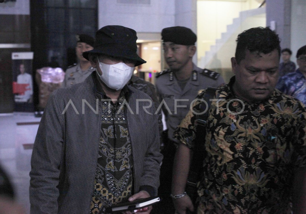 Pemeriksaan Anggota BPK Pius Lustrilanang | ANTARA Foto