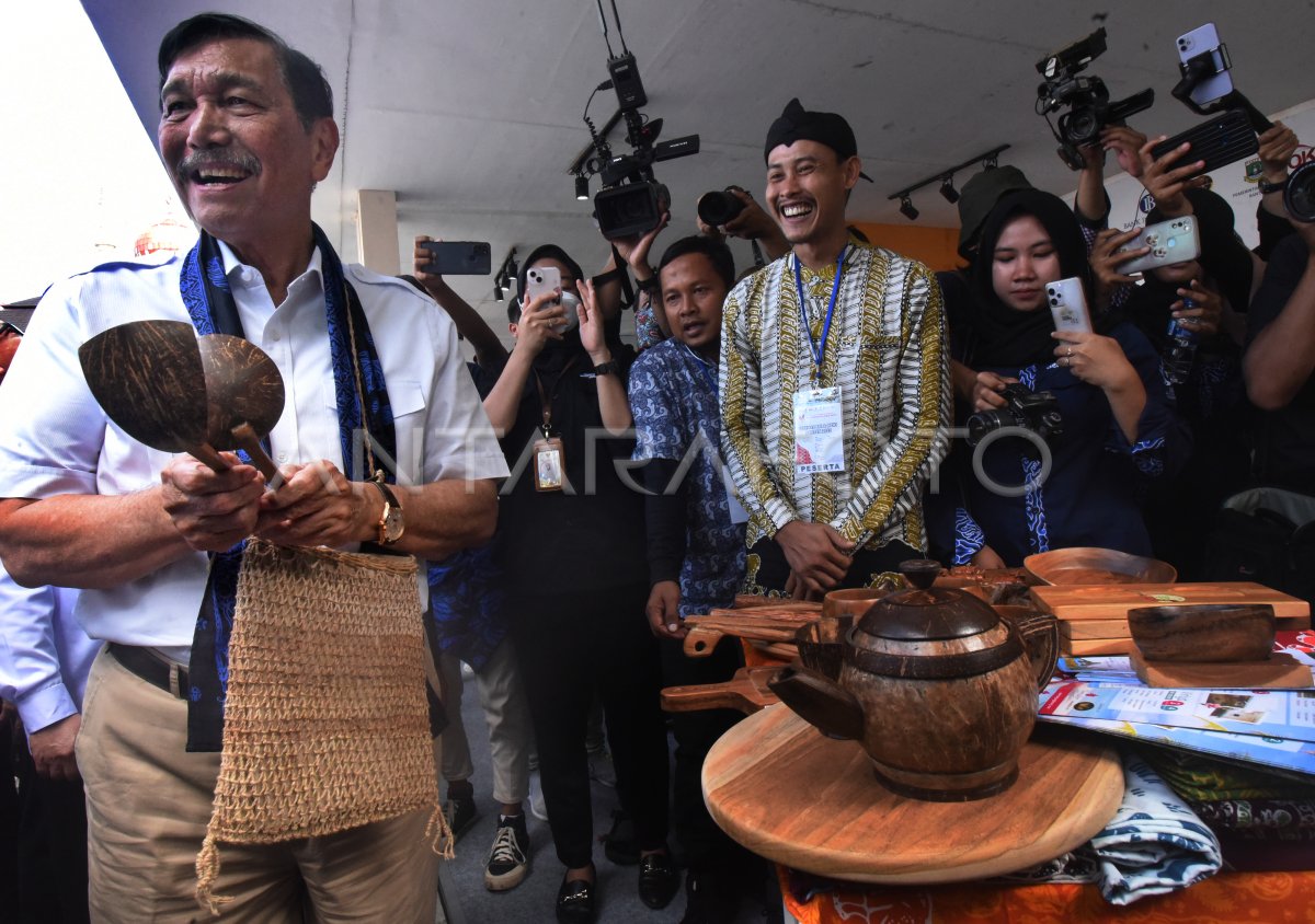 PELUNCURAN GERAKAN BANGGA BUATAN INDONESIA | ANTARA Foto