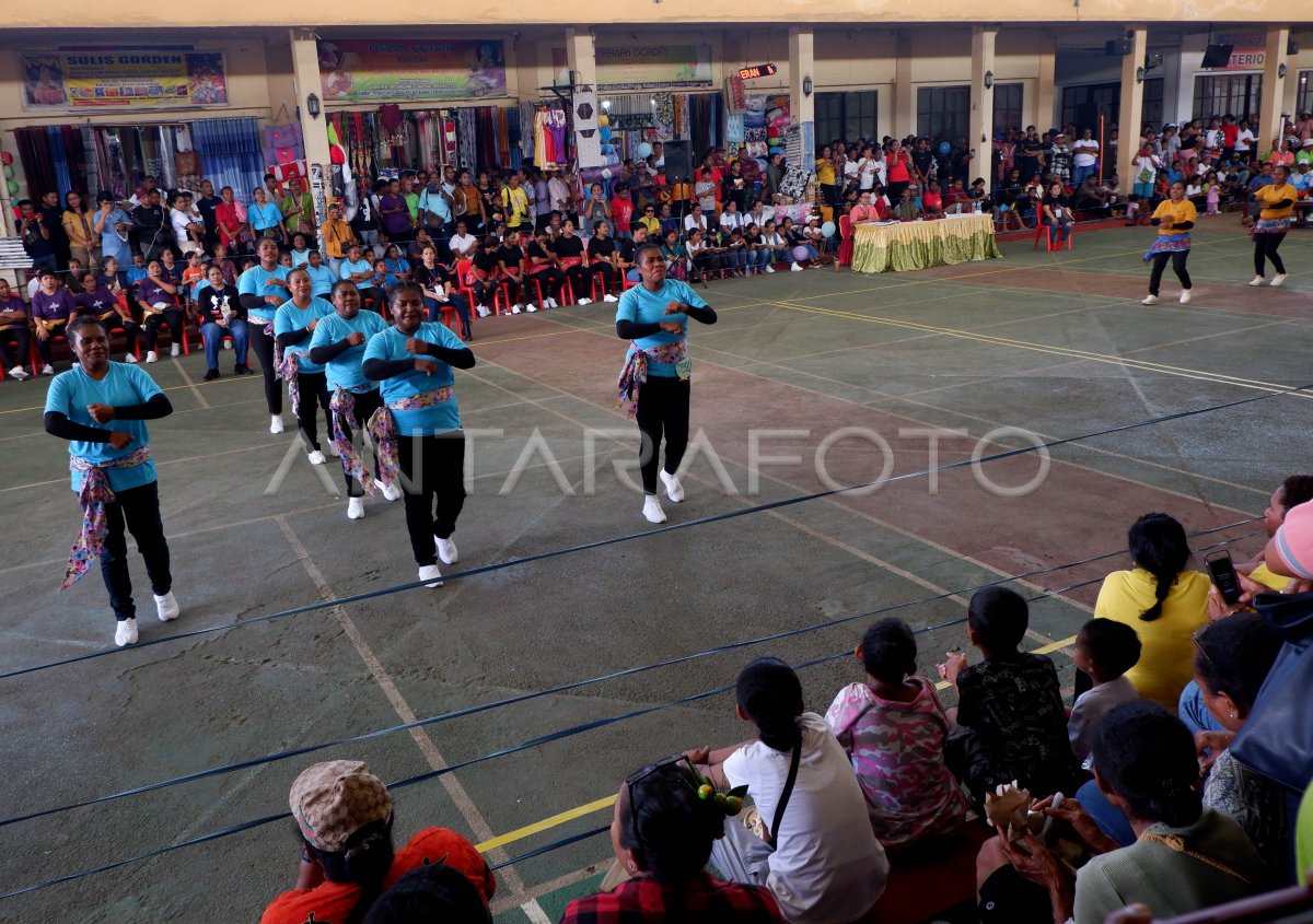 Lomba langkah dansa di Jayapura