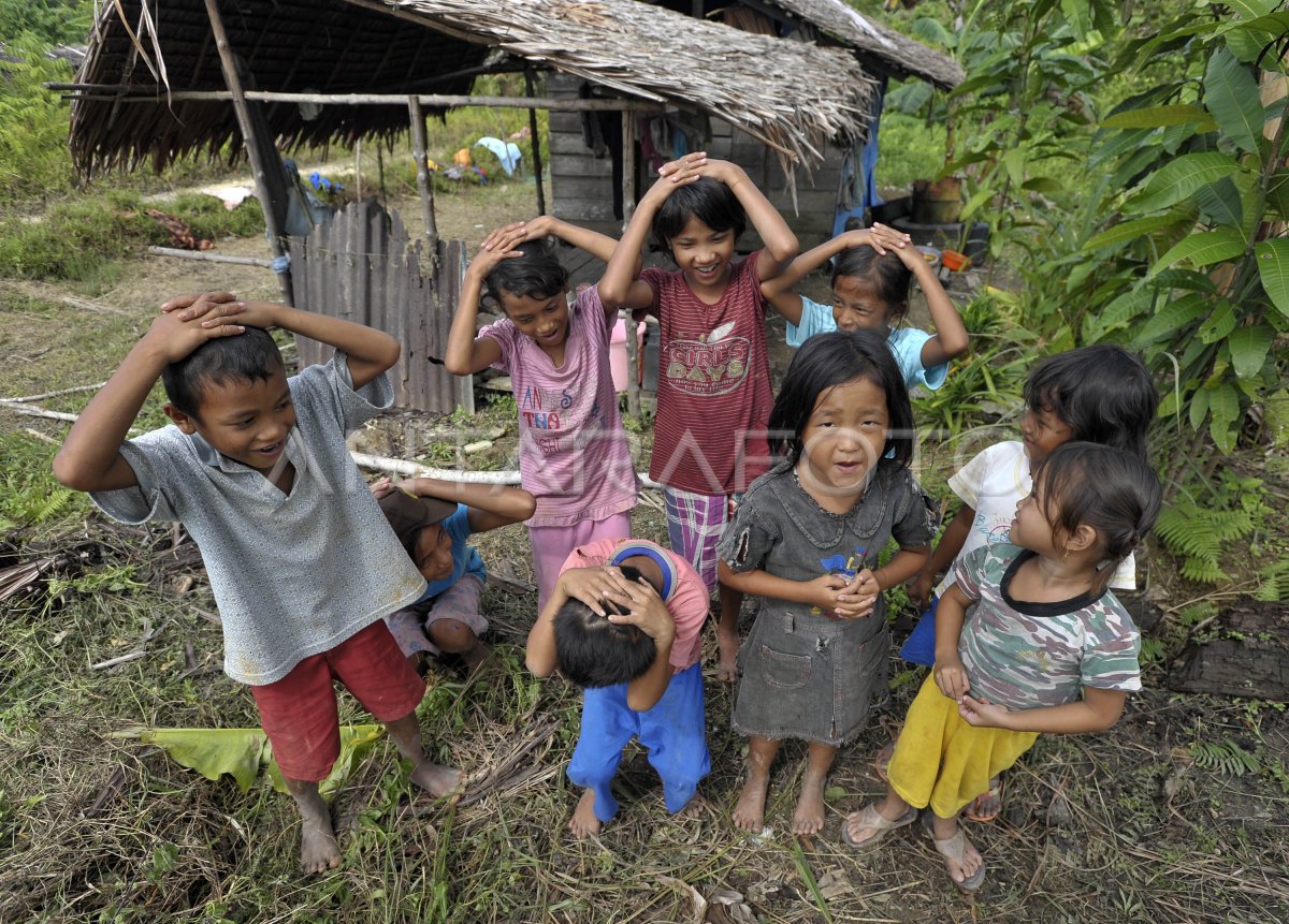 SIMULASI TANGGAP BENCANA | ANTARA Foto