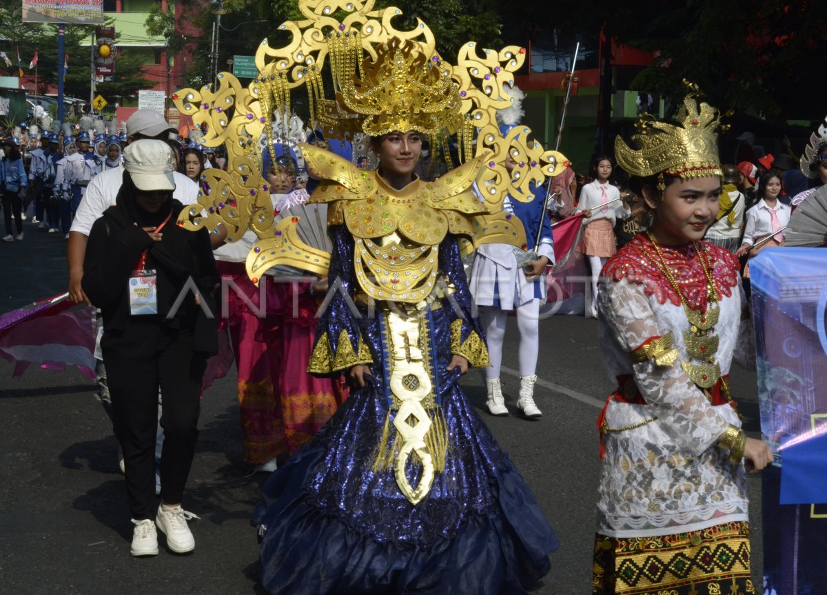 Pawai Kebudayaan Di Lampung | ANTARA Foto