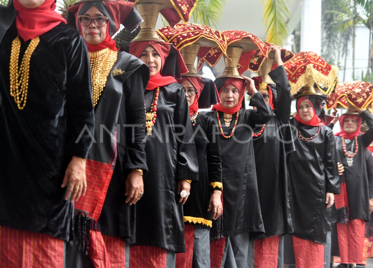 Urang Minang Baralek Gadang Di Kota Bogor Antara Foto