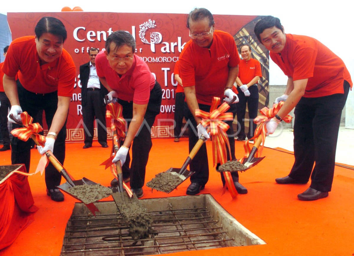 PERKANTORAN BARU | ANTARA Foto