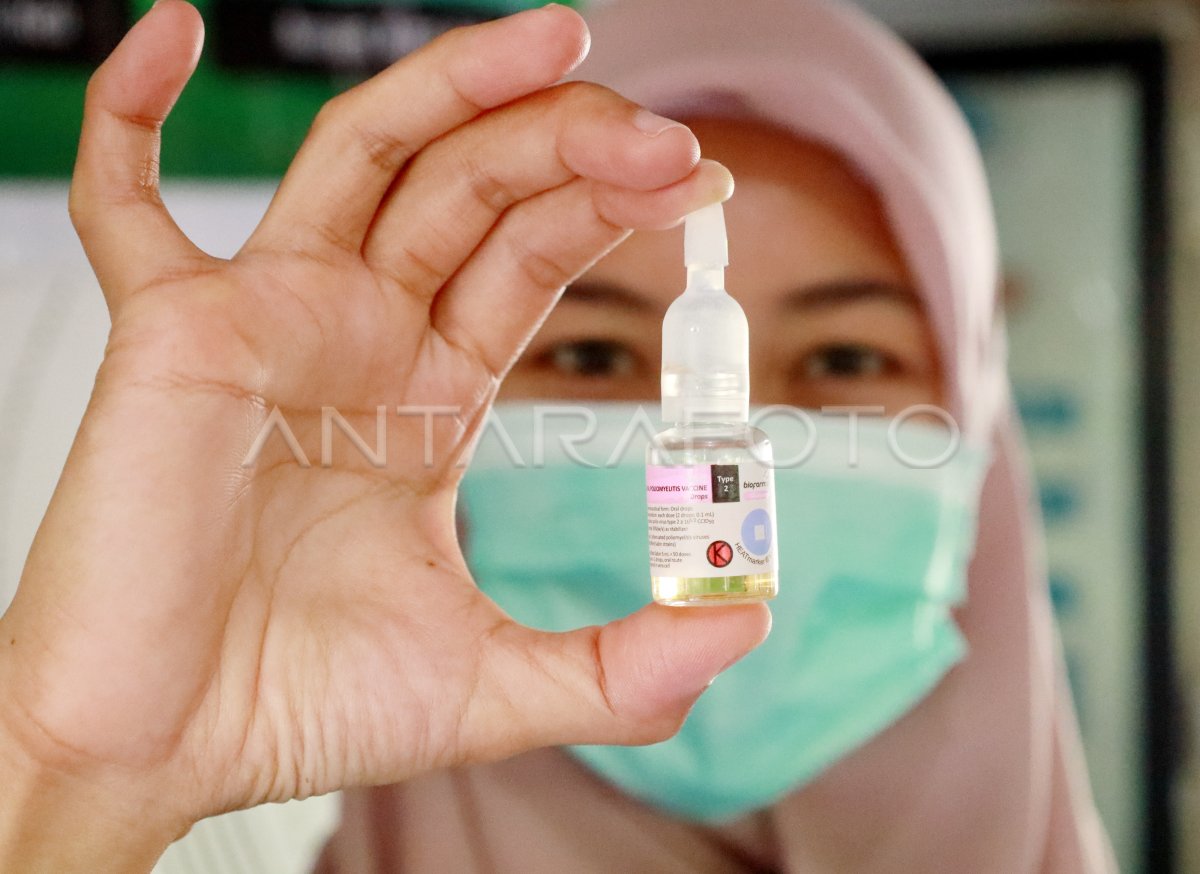 Imunisasi Polio Serentak Di Sulbar Antara Foto Imunisasi Polio Serentak Di Sulbar Antara Foto