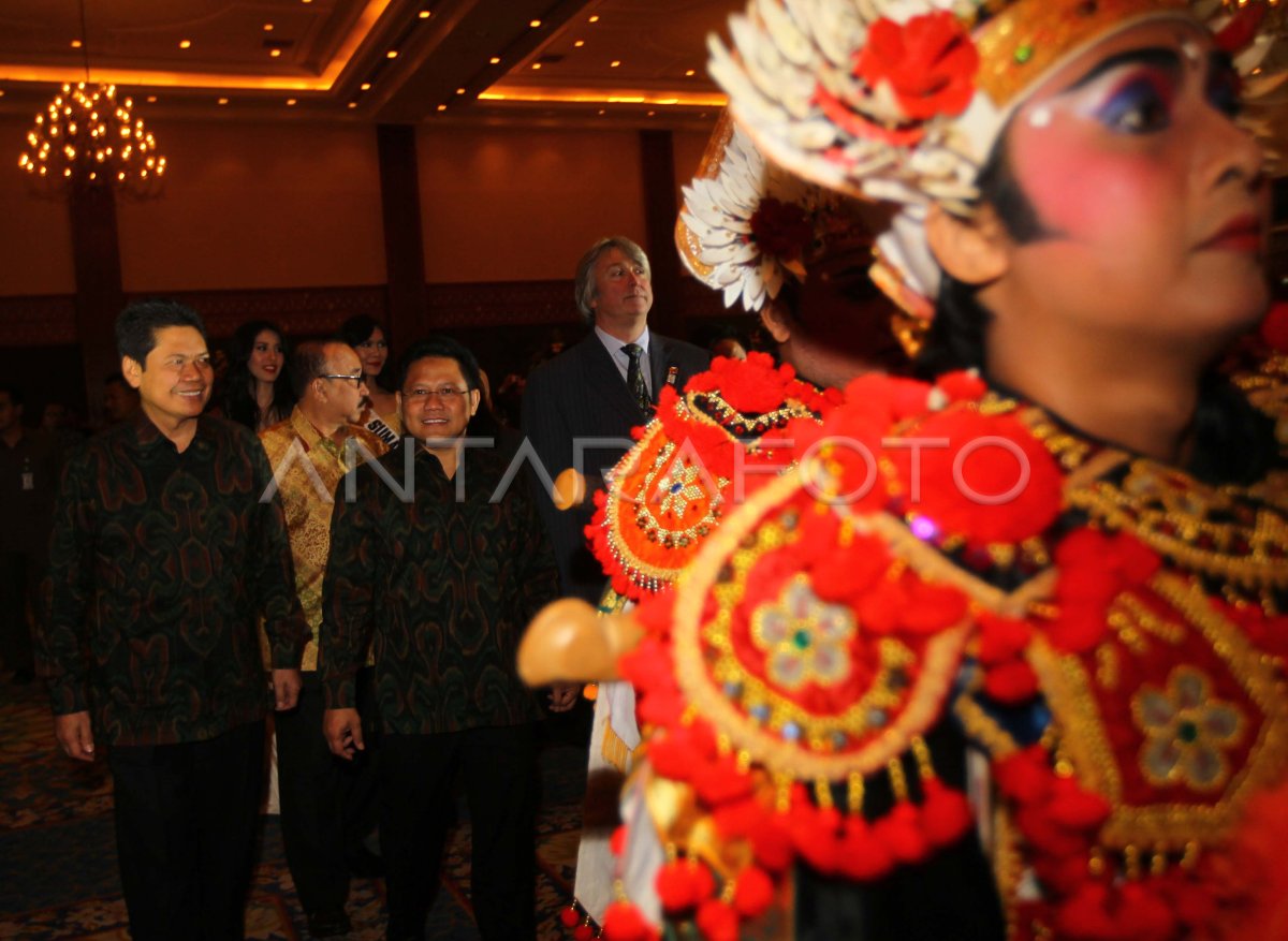 INDONESIA JUARA UMUM. | ANTARA Foto