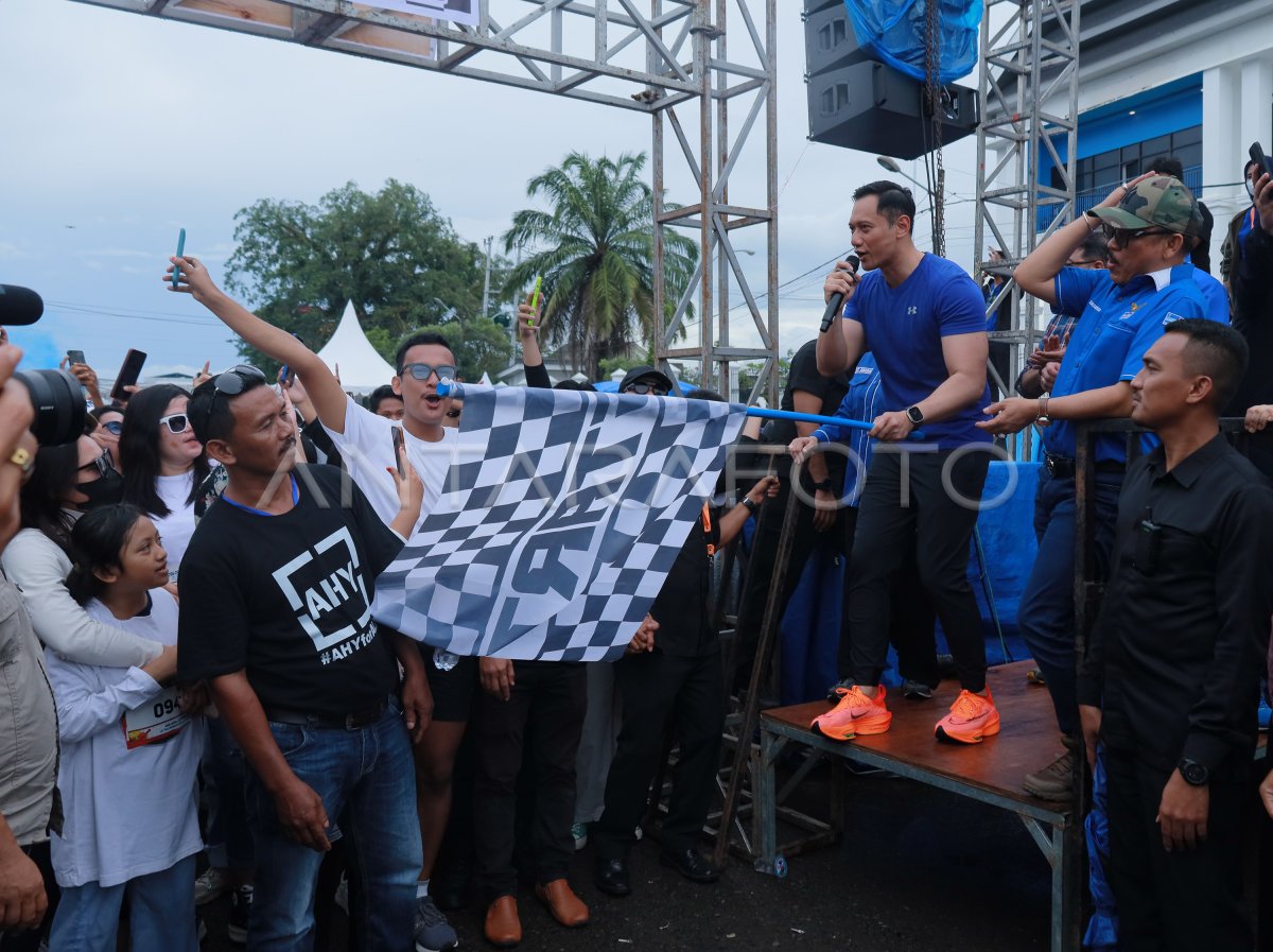 KUNJUNGAN KETUA PARTAI UMUM DEMOKRAT KE MAMUJU