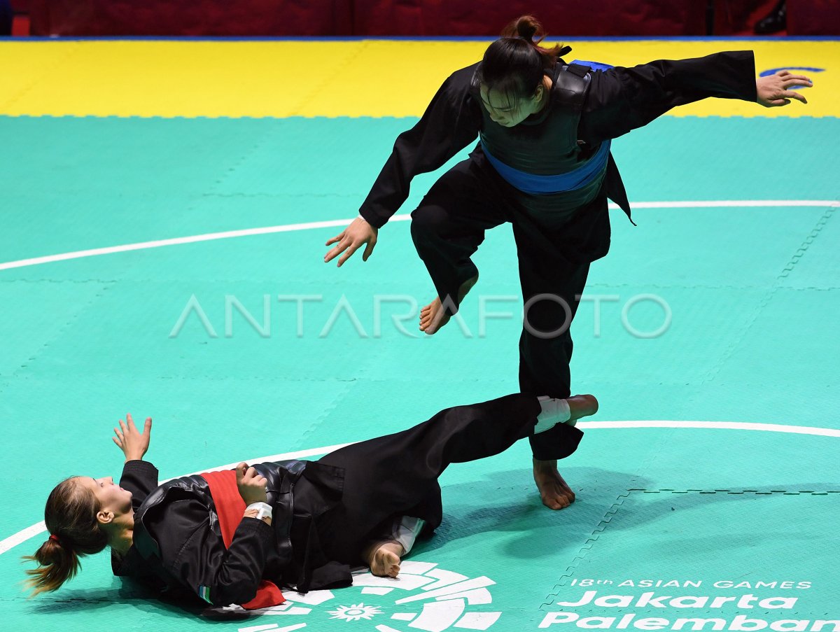 PENCAK SILAT KELAS B PUTRI UZBEKISTAN VS VIETNAM | ANTARA Foto