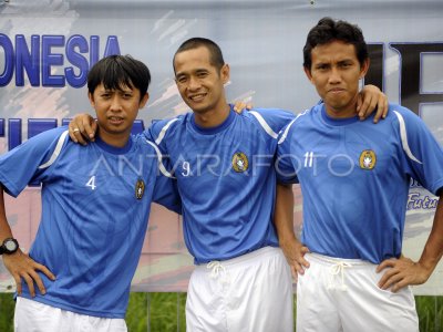 PELATIH LISENSI AFC | ANTARA Foto