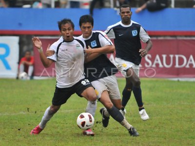 LIGA PRIMER INDONESIA ANTARA Foto