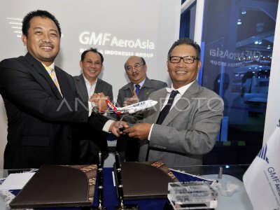 GMF AEROASIANAM AIR ANTARA Foto
