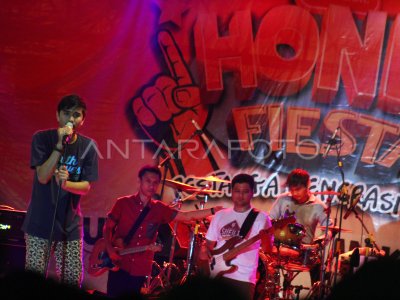 KONSER SHEILA ON 7 | ANTARA Foto