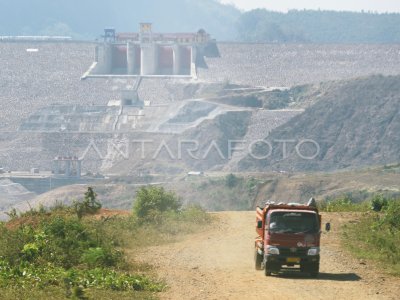 WADUK JATIGEDE SIAP BEROPERASI | ANTARA Foto