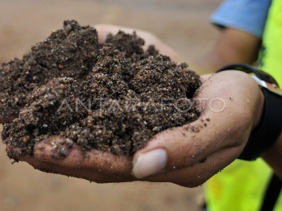 PRODUKSI TIMAH INDONESIA | ANTARA Foto