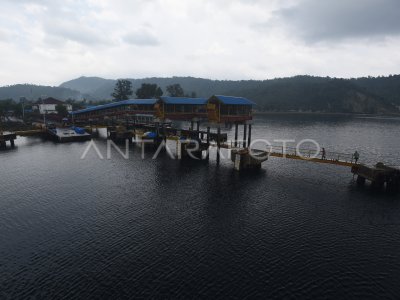 PELABUHAN BALOHAN SABANG | ANTARA Foto