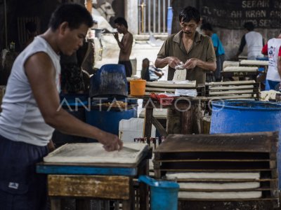 HARGA KEDELAI IMPOR NAIK | ANTARA Foto