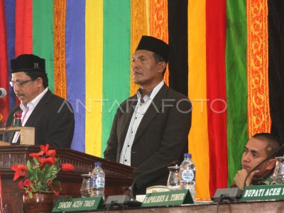 PENYAMPAIAN VISI MISI CALON BUPATI | ANTARA Foto