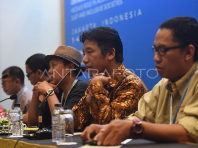 KEKERASAN TERHADAP JURNALIS | ANTARA Foto