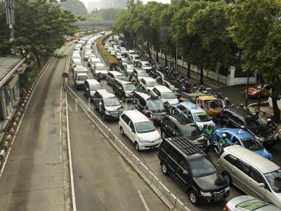 REKAYASA LALU LINTAS KAWASAN KUNINGAN | ANTARA Foto