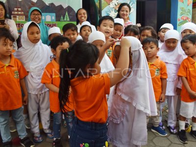 AJARKAN TOLERANSI ANTARUMAT BERAGAMA | ANTARA Foto