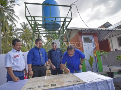 SUMUR WAKAF UNTUK PENYINTAS GEMPA LOMBOK | ANTARA Foto