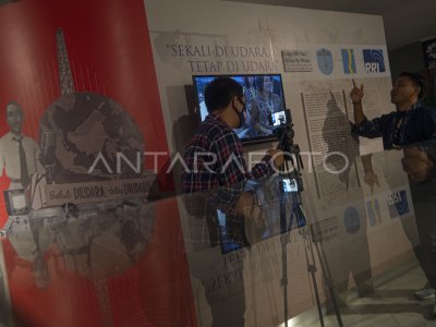 Edukasi Sejarah Hari Radio Nasional Antara Foto