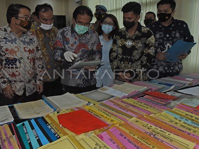 MENTERI AGRARIA TINJAU PEMBERANTASAN MAFIA TANAH DI BANTEN | ANTARA Foto