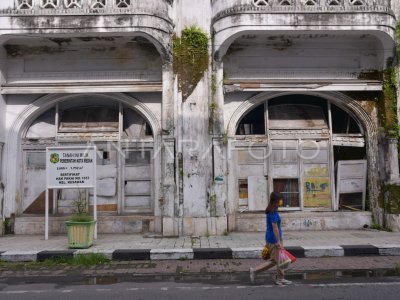 RENCANA REVITALISASI BANGUNAN BERSEJARAH DI MEDAN | ANTARA Foto