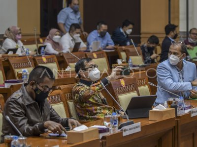 Raker Komisi Iii Dpr Dengan Menkumham Dan Kejaksaan Antara Foto